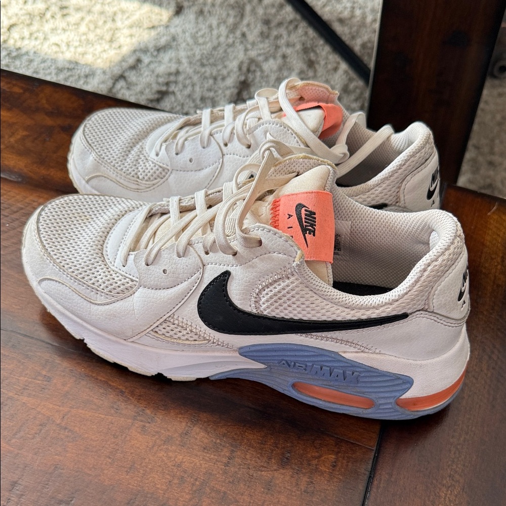 Nike White and Black Sneakers with Coral Accents